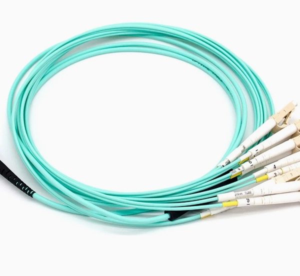 om3 jumpers MPO jumpers 12 core single-mode fiber patch cord connector